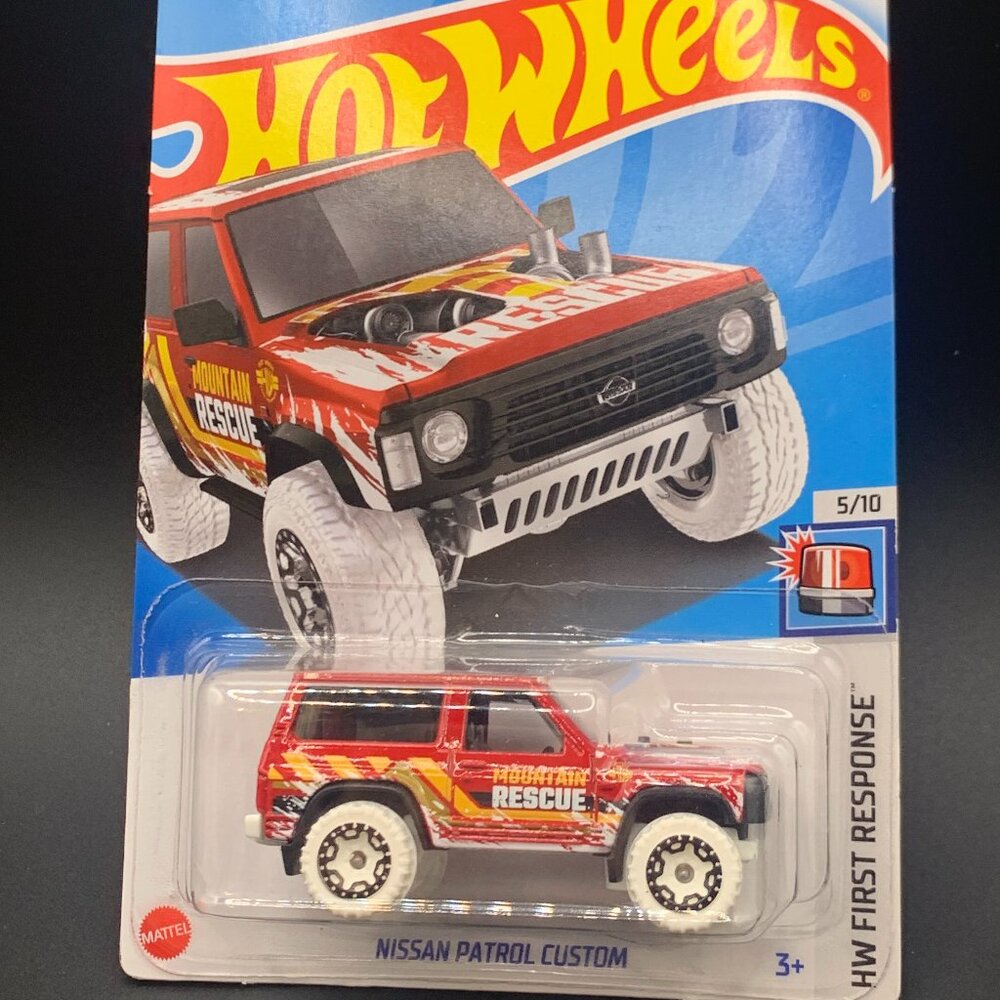 Hot Wheels 1:64  Nissan Patrol Custom HW First Response NEW
